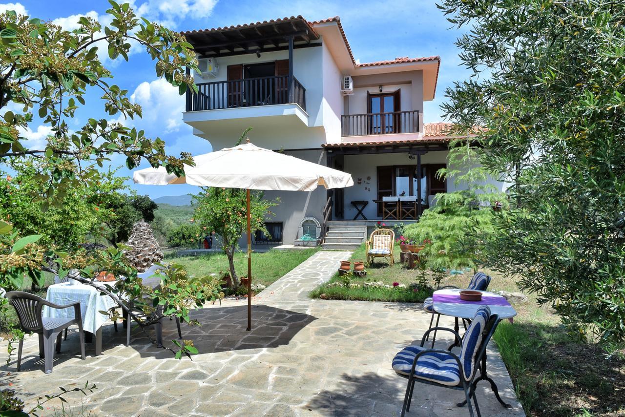 Nature Villa Gerakini Exterior photo